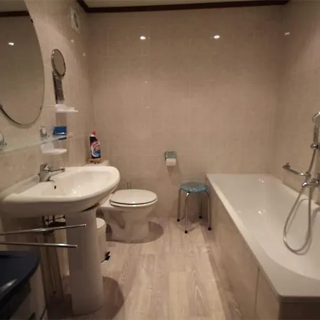 Domaine De A 600m De La Plage, Belle Climatisee 3 Chambres, 5 Couchages Terrasse Wifi, Acces Payant Pour Les Animations Et Piscines Lrpdse3 * Portiragnes