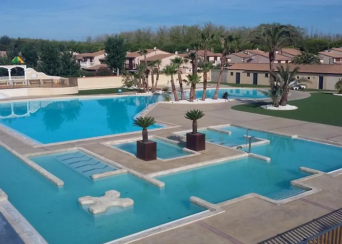 Villa Domaine De A 600m De La Plage, Belle Climatisee 3 Chambres, 5 Couchages Terrasse Wifi, Acces Payant Pour Les Animations Et Piscines Lrpdse3 Portiragnes