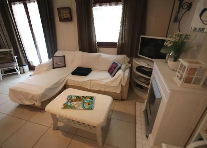 Villa Domaine De A 600m De La Plage, Belle Climatisee 3 Chambres, 5 Couchages Terrasse Wifi, Acces Payant Pour Les Animations Et Piscines Lrpdse3