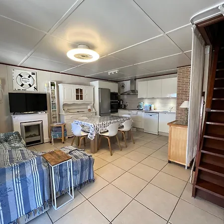 Villa Domaine De A 600m De La Plage, Belle Climatisee 3 Chambres, 5 Couchages Terrasse Wifi, Acces Payant Pour Les Animations Et Piscines Lrpdse3 Portiragnes